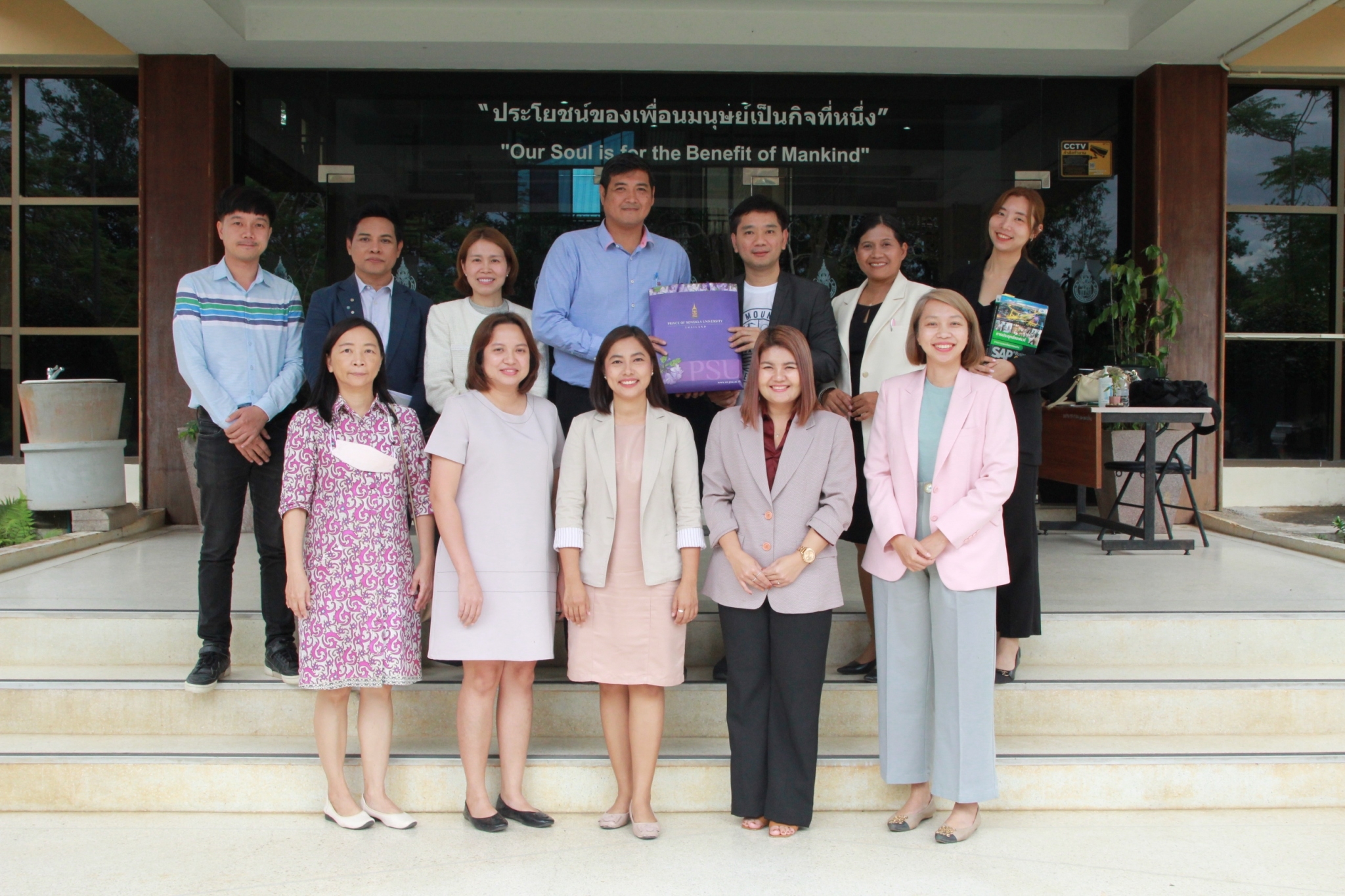 Read more about the article คณะพาณิชยศาสตร์และการจัดการ ร่วมหารือกิจกรรมความร่วมมือภายหลังลงนาม MOU บริษัท ศาลาแดง จำกัด